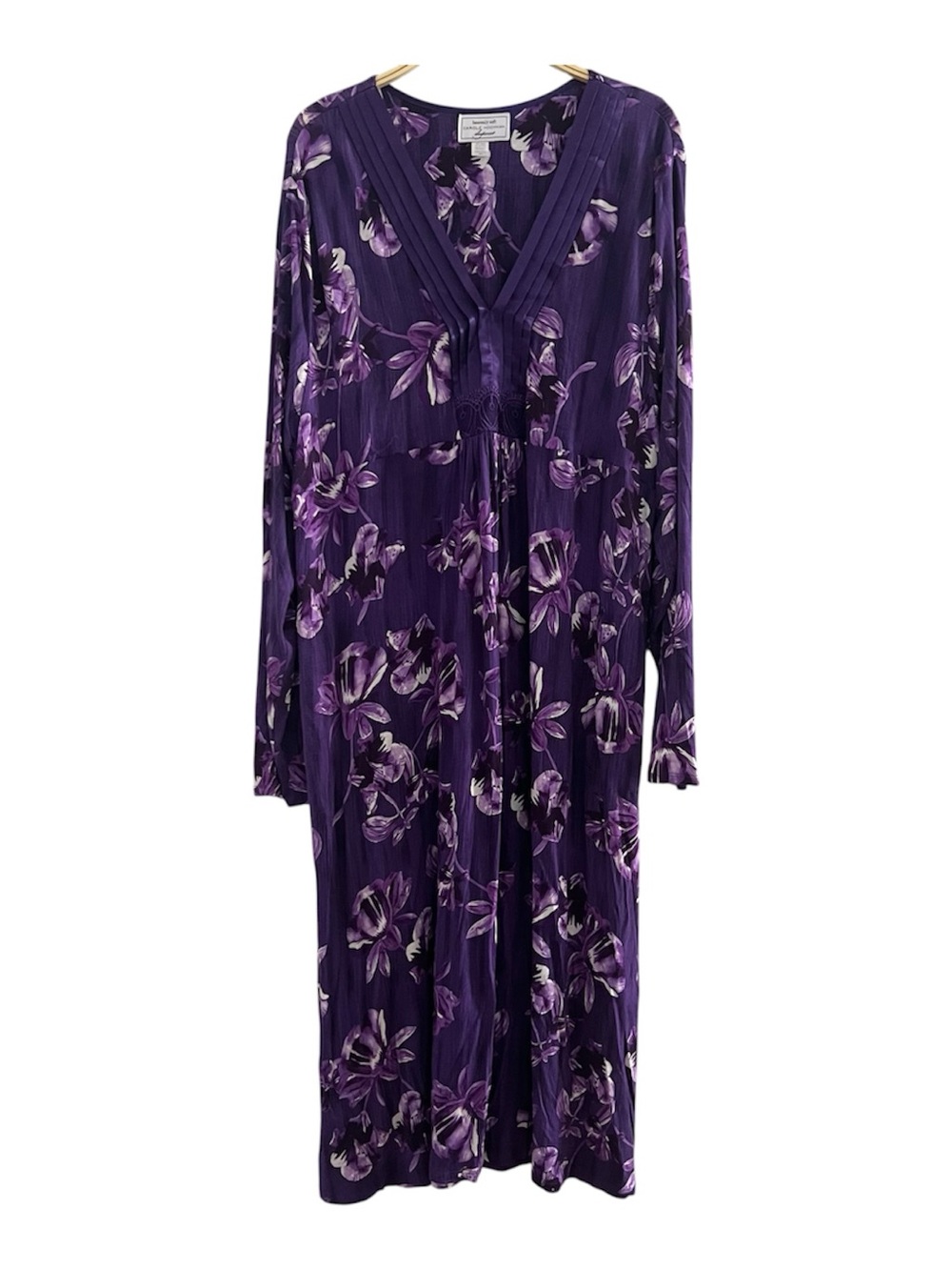 CAROLE HOCHMAN Heavenly Soft Purple Floral Print Satin V-Neck Maxi
Dress Gown 3X